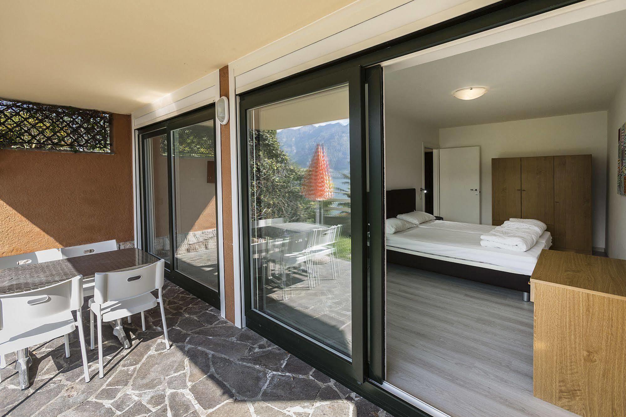 מאלצ'סינה Residence Parco Lago Di Garda מראה חיצוני תמונה